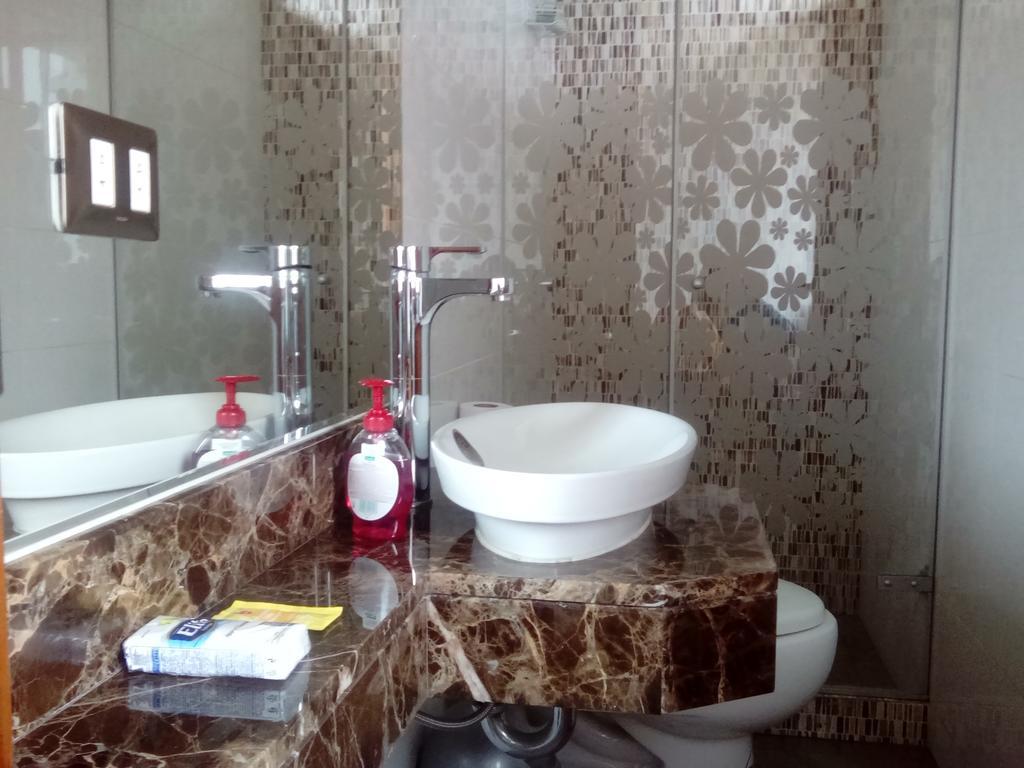 La Anita Homestay *